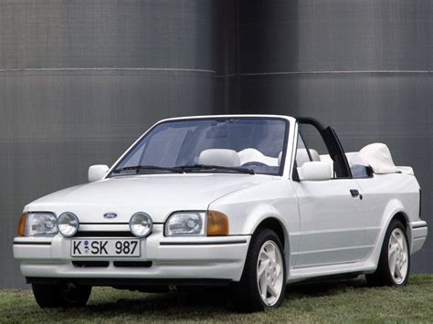 ford escort xr3 convertible  This car is very beautiful and well crafted